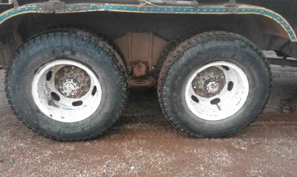 ขายครับ 768000  ซูโม่227เกียร์อิตตัน แอร์เย็น เครื่องดีมาก ยางดีมีระบบลากลูก