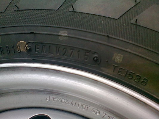 ล้อพร้อมยางถอดป้ายแดง all new 1 คู่ ล้อพร้อมยางถอดป้ายแดง all new 1 คู่