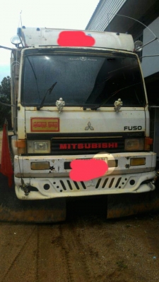 รถมิตซู 10 ล้อดั้ม FN527 - TF  220 แรงม้า. ปี 38    สนใจติดต่อ  081 - 6079515