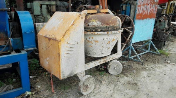 *********ขายแล้วครับ!!*********โม่ผสม MARTON (ไม่มีมอเตอร์) สภาพดี หมุนนุ่ม ไม่ผุ พร้อมใช้