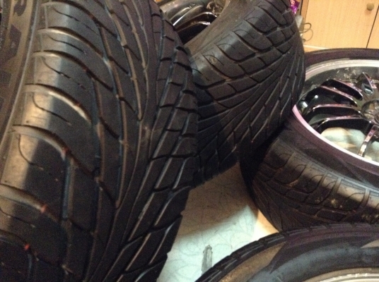 ขายยาง Maxxis 235/55/18 ปี 11 ดอกเต็มๆเนื้อยางนิ่มๆ ขายยาง Maxxis 235/55/18 ปี 11 ดอกเต็มๆเนื้อยางนิ่มๆ