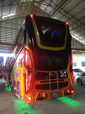 ‼‼ รถคันใหญ่เบ้อเล่อ แต่ราคาเท่ารถยุโรปคันเดียว ‼‼