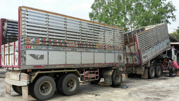 HINO380ปี.54 ขายดาวน์ 550,000 เนียม อู่.เบิ้ม ผ่อนอีก 58000&times;38 งวด