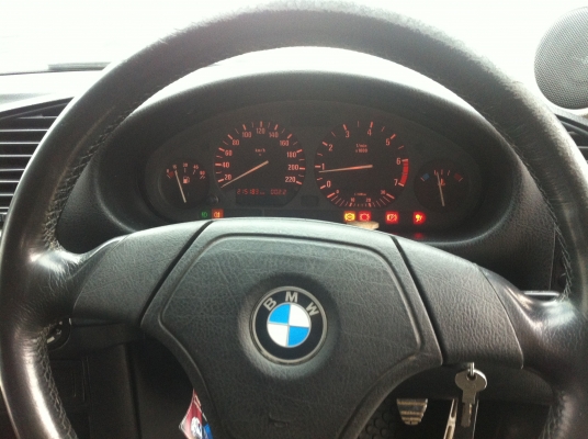 BMW E36 สวยใสเงางามเดิมๆชุดแต่งMเครื่องเสียงชุดใหญ่138000 BMW E36 สวยใสเงางามเดิมๆชุดแต่งMเครื่องเสียงชุดใหญ่138000