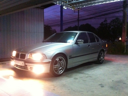 BMW E36 สวยใสเงางามเดิมๆชุดแต่งMเครื่องเสียงชุดใหญ่138000 BMW E36 สวยใสเงางามเดิมๆชุดแต่งMเครื่องเสียงชุดใหญ่138000