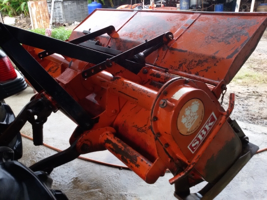 ปัญญาแทรคเตอร์ จัดให้ครับ คูโบต้าL2808 ใบมีดคานบนSD140 พร้อมโรตาลี่160!!!สภาพเดิมๆสวยๆ!!! จัดส่ง จ.ลำปาง