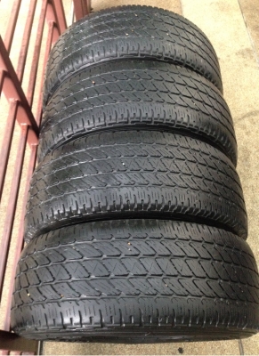 ยาง NITTO 265 60 18 พร้อมใช้งาน ยาง NITTO 265 60 18 พร้อมใช้งาน