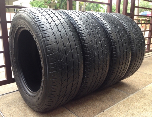 ยาง NITTO 265 60 18  พร้อมใช้งาน