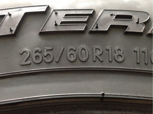 ยาง NITTO 265 60 18 พร้อมใช้งาน ยาง NITTO 265 60 18 พร้อมใช้งาน