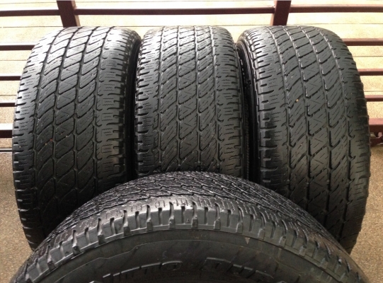 ยาง NITTO 265 60 18 พร้อมใช้งาน ยาง NITTO 265 60 18 พร้อมใช้งาน