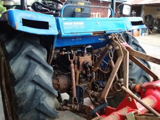 ปัญญาแทรคเตอร์ จัดให้ ด่วน!!!สภาพเดิมๆ แชมป์ MX 6255 Shuttle รุ่นใหม่ (เกียร์ Shuttle) ใบมีดคานล่าง (ก.เกษตร)พร้อม โรตาลี่ วิเชียร 195 ซม.