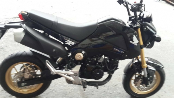 ขาย Honda MSX 125 ปี 57 สภาพเดิมๆ,รอยล้มนิดหน่อย ฝาครอบข้างถังข้างซ้าย เล่มพร้อมโอน ขาย Honda MSX 125 ปี 57 สภาพเดิมๆ,รอยล้มนิดหน่อย ฝาครอบข้างถังข้างซ้าย เล่มพร้อมโอน