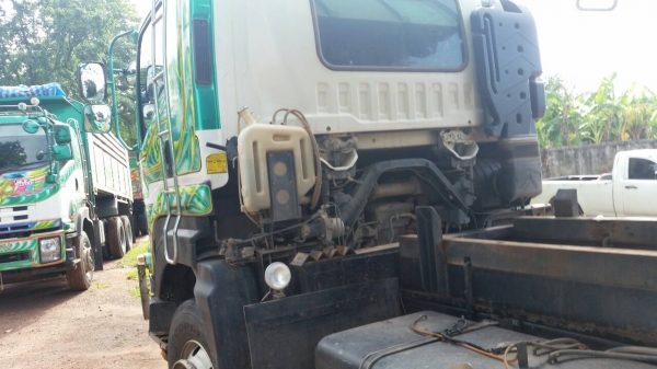 สิบล้อพ่วง อีซูซุ FXZ360 ปี56 แม่ลูก3คาน ดั้มมีเนียม สภาพนางฟ้าสวยจัดพร้อมวิ่งงาน เล่มทะเบียนพร้อมโอน ราคา 2,750,000บ ต่อรองหน้างาน