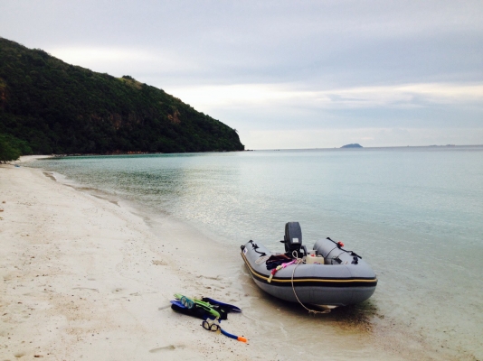 ขายเรือยางท้องไฟเบอร์  พร้อมเครื่องซูซูกิ9.9แรง