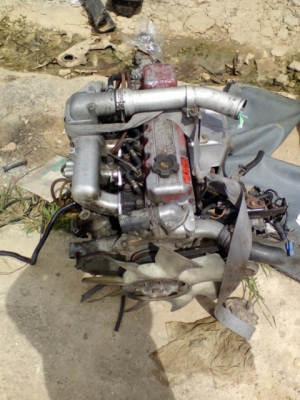 ขายเครื่องเกียร ดาก้อน มังกร ฟอร์นเทียร์ บิ๊กเอ็ม ฝาแดง ฝาขาว Z16 ฮีโร่ ขายเครื่องเกียร ดาก้อน มังกร ฟอร์นเทียร์ บิ๊กเอ็ม ฝาแดง ฝาขาว Z16 ฮีโร่