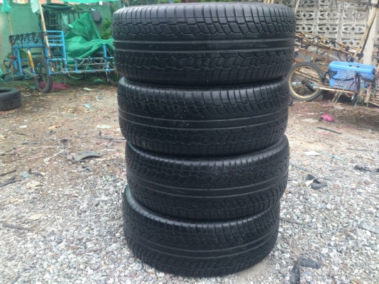 ขายยาง ACHILLES 265/50R20 ยางสัปดาห์ที่28ปี14 ดอกยางหนาสดเท่ากันสวยๆ จำนวน 1 ชุด 5800