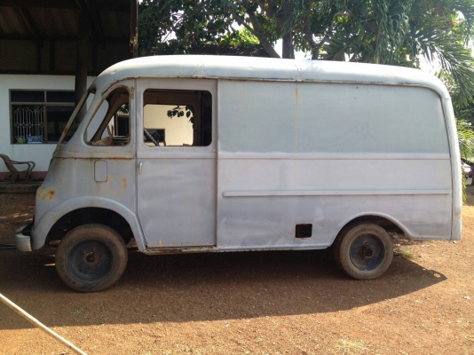 ขาย International metro bus เบอร์ 087-1408877 (ตรี)