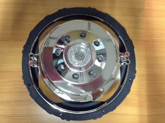 ขายลำโพงซับ 10" KICKER รุ่น 10ES104 วอล์ยคอล์ยเดี่ยวเดิมๆ