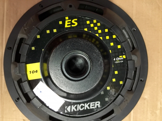 ขายลำโพงซับ 10" KICKER รุ่น 10ES104 วอล์ยคอล์ยเดี่ยวเดิมๆ