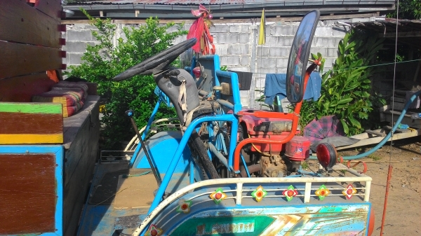 ขายรถอีแต๋นแท้ๆ เครื่องยนต์คูโบต้า 11 แรง สภาพดี มีทะเบียน ซื้อรถบ้านๆ สภาพดีๆแบบนี้ดีกว่า มาดูรถแล้วรับรองไม่ผิดหวังครับ