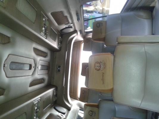 รถตู้หลังคาสูง เครื่อง เจ