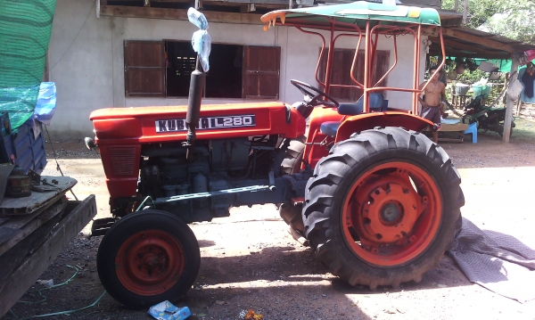 โอนเงินมัดจำแล้วจากคุณหนึ่ง อุตรดิตถ์ขอบคุณที่ไว้วางใจ ขอบคุณTRUCK2HANDครับลดเหลือ39000 คูโบต้าเพลาเดียว28แรง+ผาน3