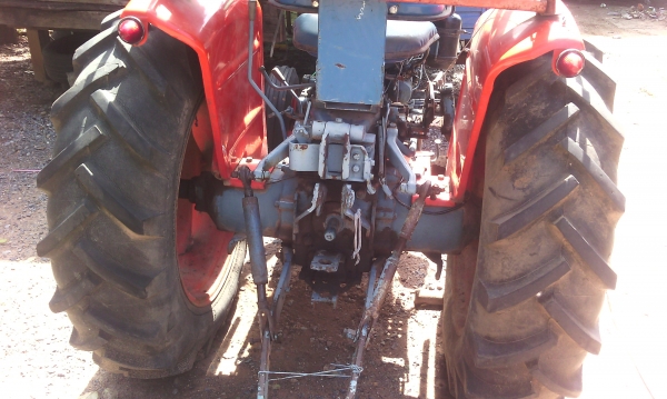 โอนเงินมัดจำแล้วจากคุณหนึ่ง อุตรดิตถ์ขอบคุณที่ไว้วางใจ ขอบคุณTRUCK2HANDครับลดเหลือ39000 คูโบต้าเพลาเดียว28แรง+ผาน3