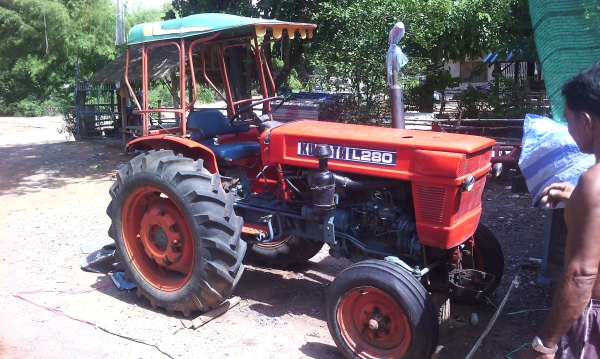 โอนเงินมัดจำแล้วจากคุณหนึ่ง อุตรดิตถ์ขอบคุณที่ไว้วางใจ ขอบคุณTRUCK2HANDครับลดเหลือ39000 คูโบต้าเพลาเดียว28แรง+ผาน3