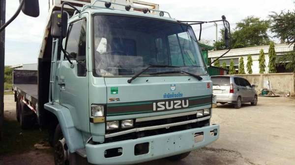 สิบล้อ อีซูซุ ร็อค FVM175 เพาเดียว พื้นเรียบยาว 7.50มทสภาพดีเดิมสวยพร้อมใช้ ทะเบียนพร้อมโอน