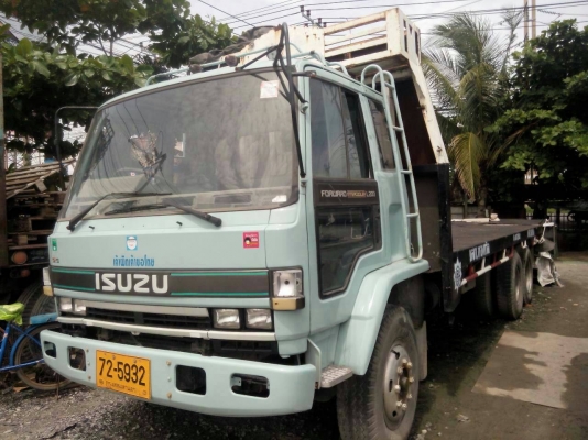 สิบล้อ อีซูซุ ร็อค FVM175 เพาเดียว พื้นเรียบยาว 7.50มทสภาพดีเดิมสวยพร้อมใช้ ทะเบียนพร้อมโอน