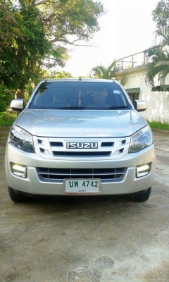 ขาย all new dmax spacecap superdaylight 2.5 L  ปี 2014