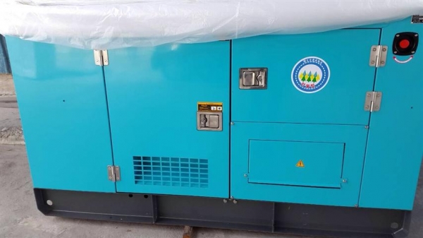 ็เครื่องปั่นไฟใหม่แกะกล่อง80KVA ็เครื่องปั่นไฟใหม่แกะกล่อง80KVA