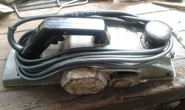 กบ 5  นิ้วมากีตารุ่นยอดนิยม