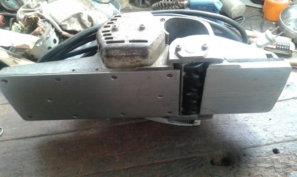 กบ 5  นิ้วมากีตารุ่นยอดนิยม