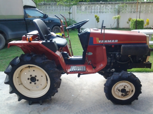 ขายรถไถนั่งขับ YANMAR- F16D