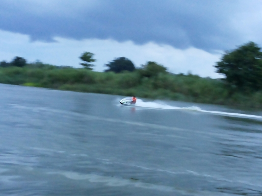 ขาย kawasaki 550  สวยๆ  ( มีคลิป) พร้อมเล่น