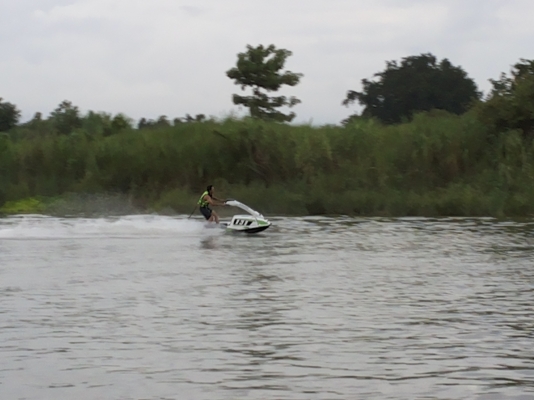 ขาย kawasaki 550  สวยๆ  ( มีคลิป) พร้อมเล่น