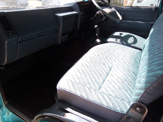 6 ล้อสั้น ISUZU NKR 88 แรงม้า * ยาว 3.20 ม.* รถสวยเดิม+สวยจริง+สภาพพร้อมใช้งาน * รถห้างแท้ * มีเล่มพร้อมโอน * 6 ล้อสั้น ISUZU NKR 88 แรงม้า * ยาว 3.20 ม.* รถสวยเดิม+สวยจริง+สภาพพร้อมใช้งาน * รถห้างแท้ * มีเล่มพร้อมโอน *