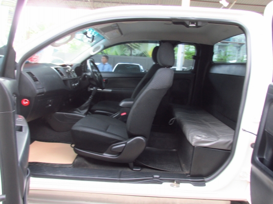 TOYOTA VIGO CHAMP 2.5E Prerunner SMART CAB MT ปี2014