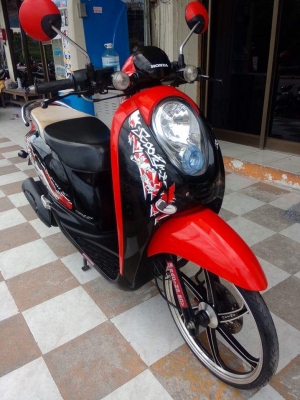 Honda Scoopy i ลาย Active Boy เครื่องเดิมๆ (ล้อแม็กซ์) สวยเท่ห์สุดๆ