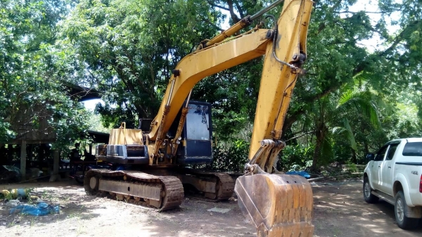 แบคโฮโคมัสสุ150-3 ขายดาวน์ห้าหมื่นหรือมีเงิน สองแสนออกรถได้เลย แบคโฮโคมัสสุ150-3 ขายดาวน์ห้าหมื่นหรือมีเงิน สองแสนออกรถได้เลย