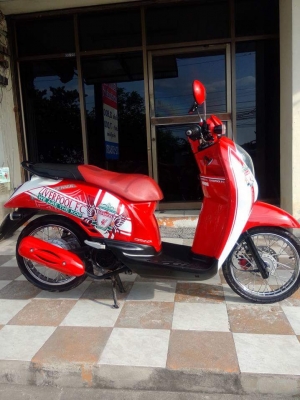 Scoopy i ลิขสิทธิ์แท้ ลาย Liverpool ผลิตเพียง 5000 คัน รถสวยมาก งดงามตระการสุดๆ ราคาถูก Scoopy i ลิขสิทธิ์แท้ ลาย Liverpool ผลิตเพียง 5000 คัน รถสวยมาก งดงามตระการสุดๆ ราคาถูก