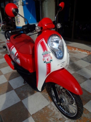 Scoopy i ลิขสิทธิ์แท้ ลาย Liverpool ผลิตเพียง 5000 คัน รถสวยมาก งดงามตระการสุดๆ ราคาถูก