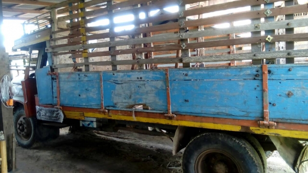 หกล้อหน้าสวย190000เครื่องหกบีๆ145ท้ายฟูโซ่บรรทุก11ตันสบายๆราคาต่อรองได้