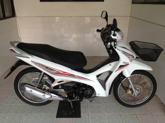 Wave125i สต๊าดเท้า โฉมปัจจุบัน วิ่ง5000 ปลายปี57 (ของแถม 4 รายการ)