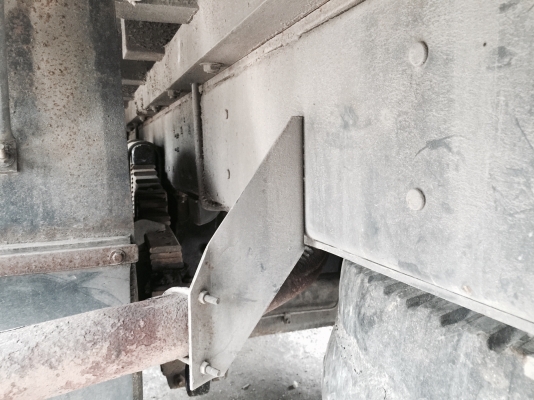 10ล้อเพลาเดียว195แรงFVM32M R-3001347...เครื่ิอง6HE1..สวย คัสซีสวยตลอดเส้น