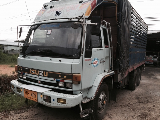 10ล้อเพลาเดียว195แรงFVM32M R-3001347...เครื่ิอง6HE1..สวย คัสซีสวยตลอดเส้น