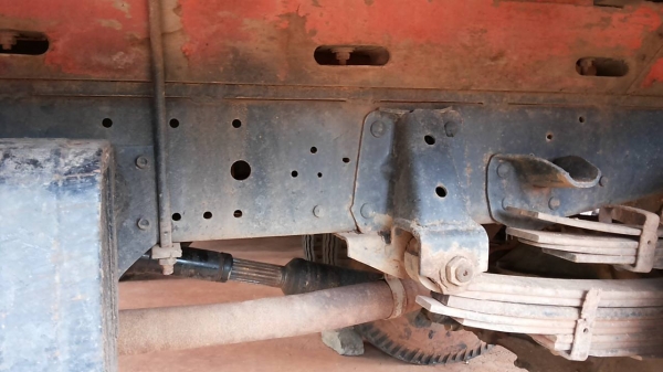 **385,000 บ. ต่อรอง/// 6ล้อ NPR-115 รถห้างแท้ ช่วงล่างใหญ่ **ขาย ISUZU NPR-115 6ล้อบรรทุก ยอดนิยม สภาพสวย ช่วงล่างใหญ่ ขาลุย ISUZU NPR (JAANPR59LK) 4BD1-115แรง รุ่น กรองดำ เกียร์ยาว ปี34-35 เครื่องเดิม เกียร์เดิม แปลงเกียร์สั้น(เกียร์สาย) แล้วครับ เครื่อง