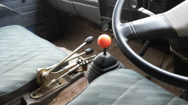 **385,000 บ. ต่อรอง/// 6ล้อ NPR-115 รถห้างแท้ ช่วงล่างใหญ่ **ขาย ISUZU NPR-115 6ล้อบรรทุก ยอดนิยม สภาพสวย ช่วงล่างใหญ่ ขาลุย ISUZU NPR (JAANPR59LK) 4BD1-115แรง รุ่น กรองดำ เกียร์ยาว ปี34-35 เครื่องเดิม เกียร์เดิม แปลงเกียร์สั้น(เกียร์สาย) แล้วครับ เครื่อง