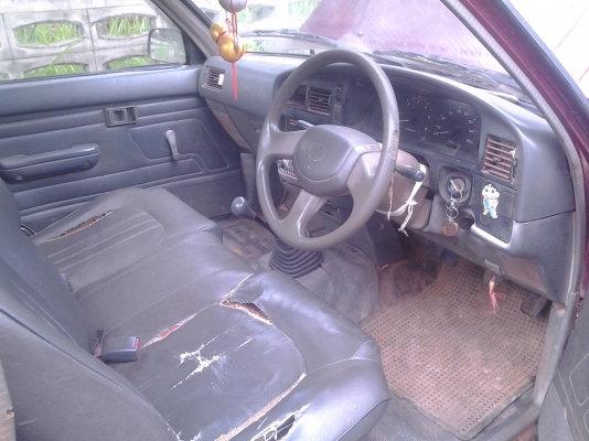 TOYOTA MIGHTYX 2.5 แอร์เย็น คานหน้าม กระโปรงเดิม คัชีสวย ปี35 เล่มพร้อมโอน